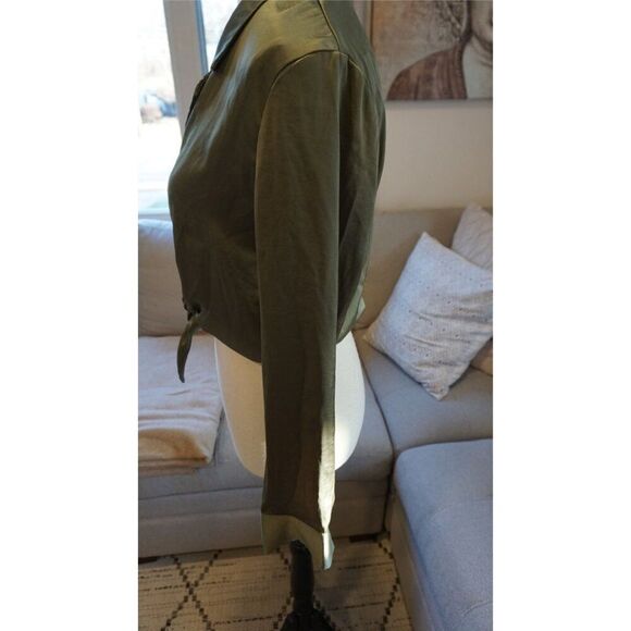 Aritzia Wilfred Tie Front Blouse in Bitter Sage - Size XS - Picture 6 of 15